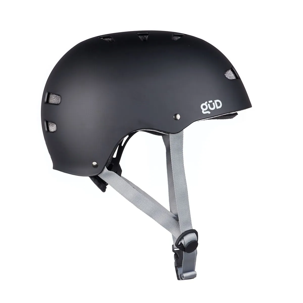 Casco Gud incluido en todos los alquileres de monopatín de Fly Free Urban